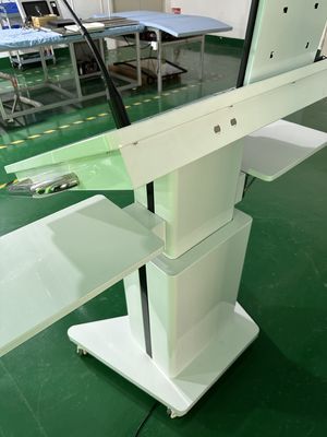 32' Windows Interactive PCAP LCD Digitale Anzeige Lectern Smart Doppelschirm AIO Meeting Podium