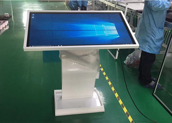 Totem Entschließung des Zoll 450nits 4k der digitalen Beschilderung des Kiosk-32 mit Touch Screen Computerkiosk